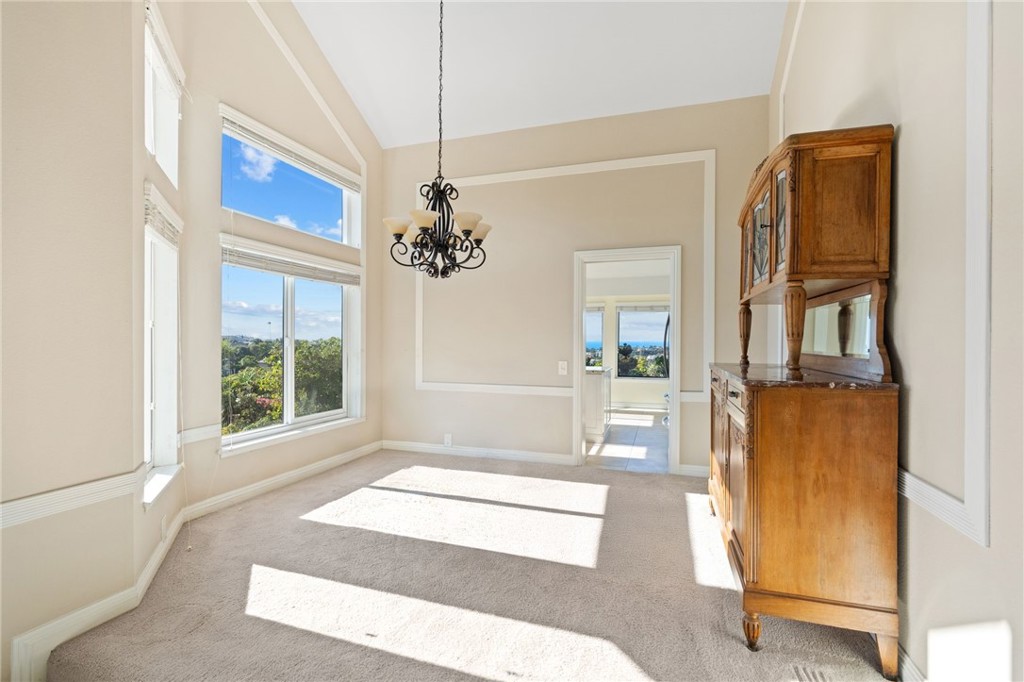 2880 Calle Guadalajara