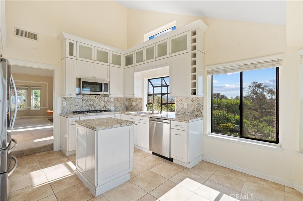 2880 Calle Guadalajara