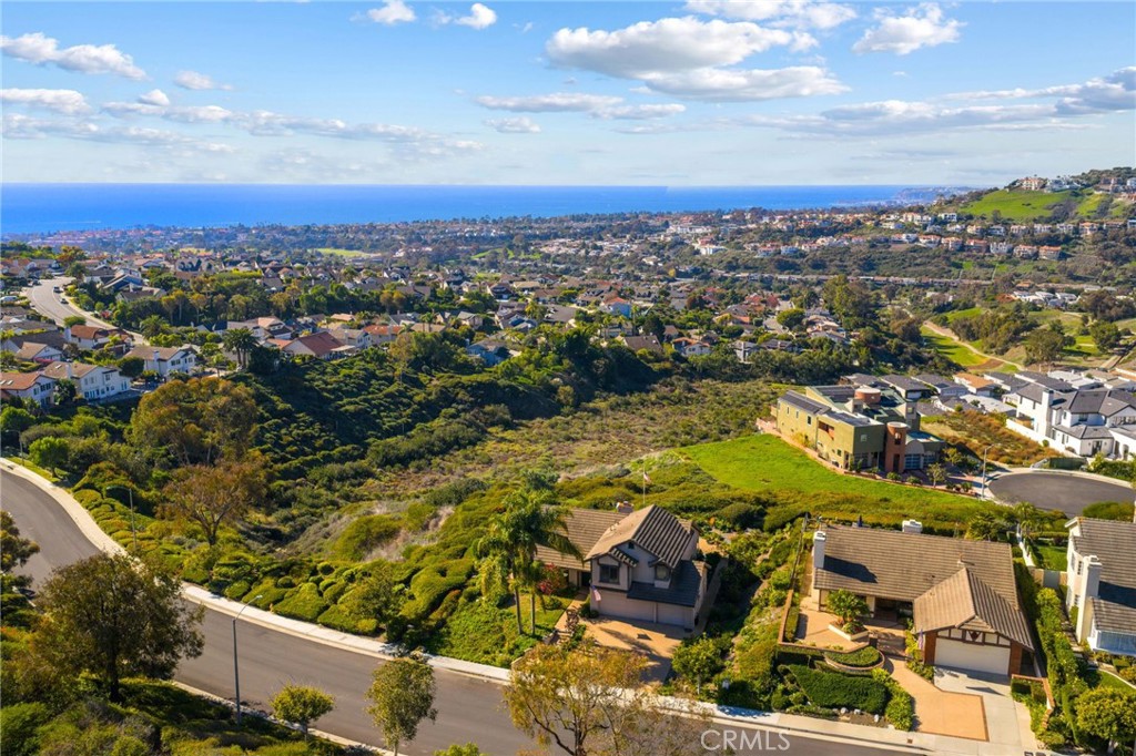 2880 Calle Guadalajara