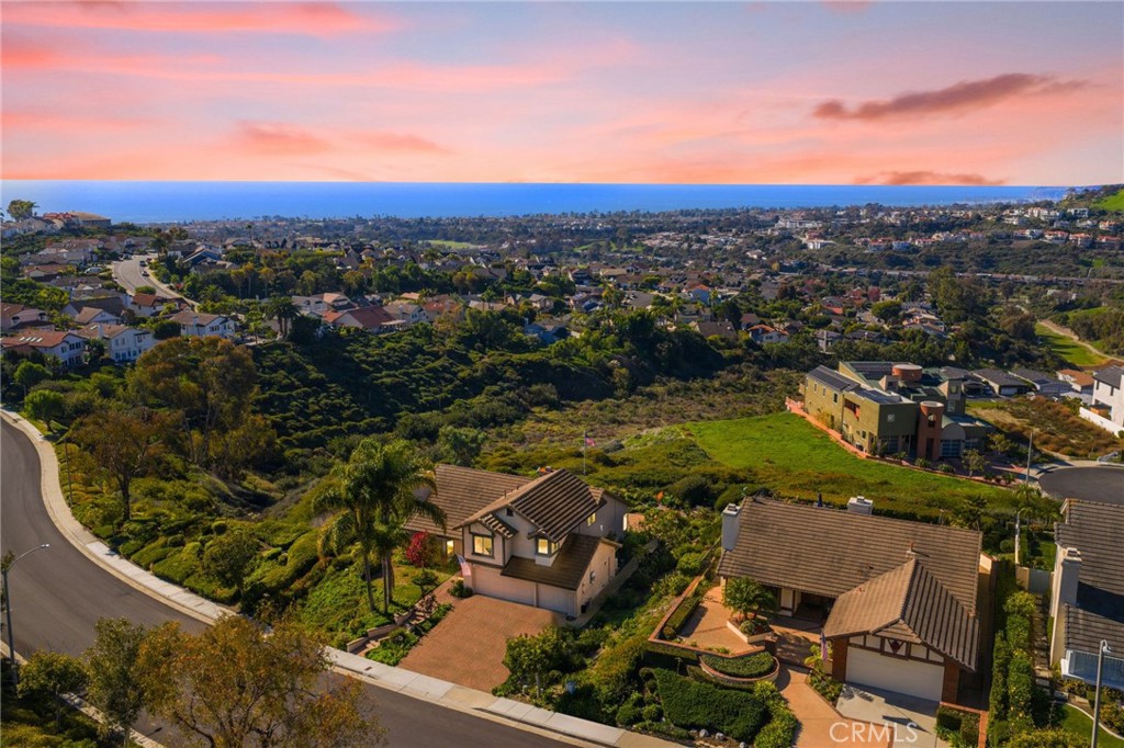 2880 Calle Guadalajara