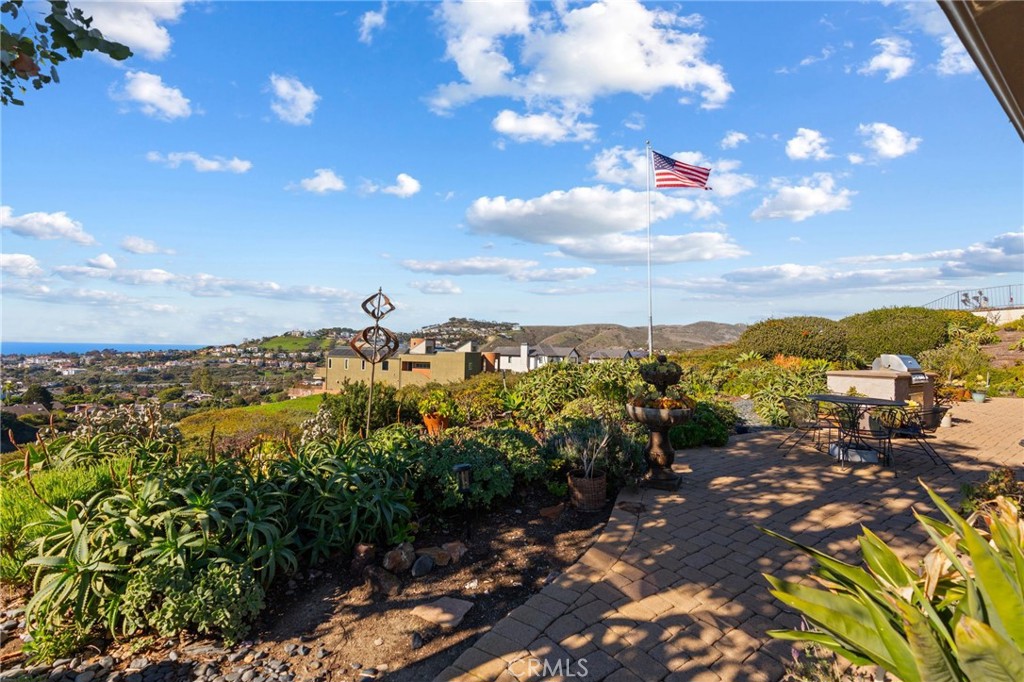 2880 Calle Guadalajara