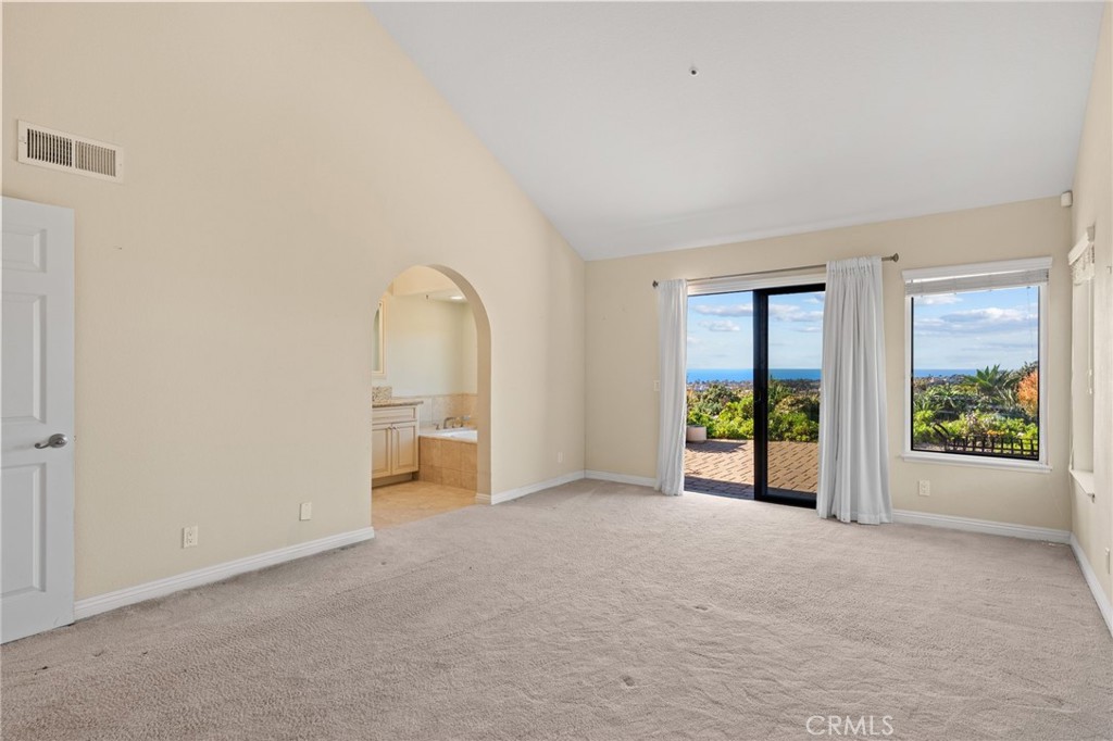 2880 Calle Guadalajara