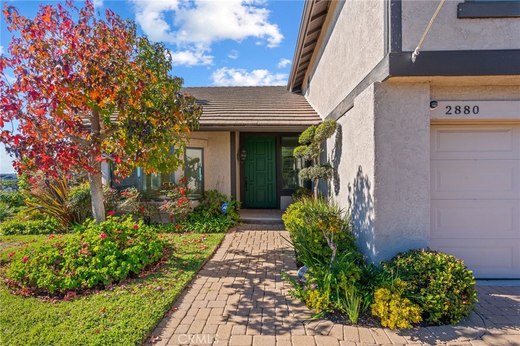 2880 Calle Guadalajara