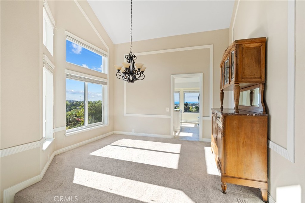 2880 Calle Guadalajara