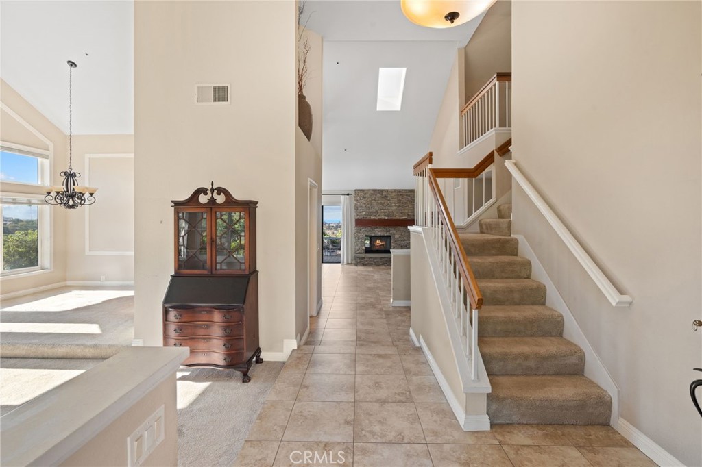 2880 Calle Guadalajara