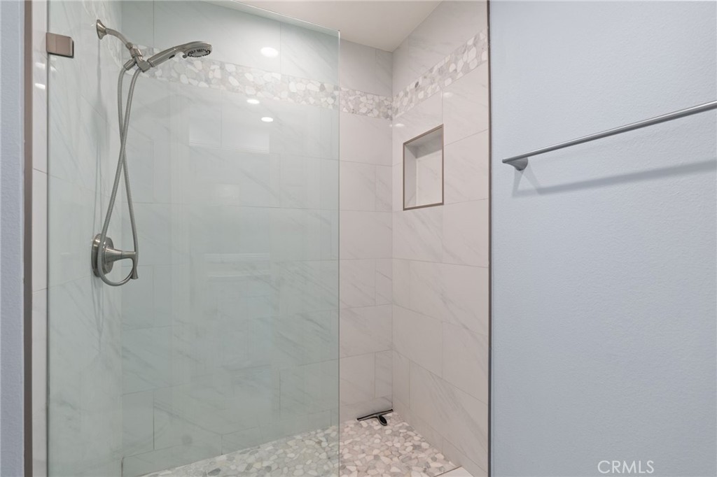 2880 Calle Guadalajara