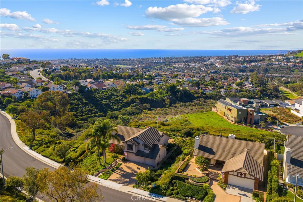 2880 Calle Guadalajara