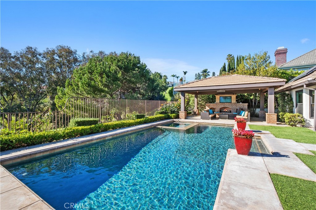 27422 Silver Creek Drive