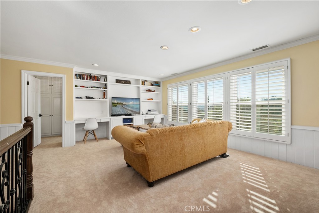 27422 Silver Creek Drive