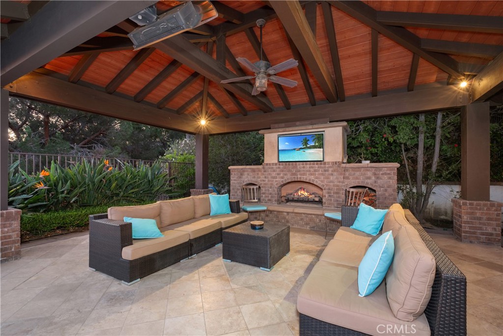 27422 Silver Creek Drive