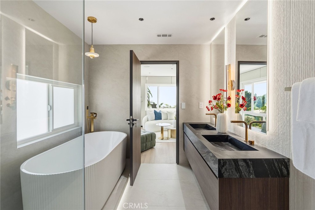 525 E Avenida San Juan