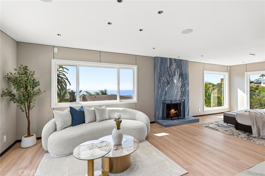 525 E Avenida San Juan