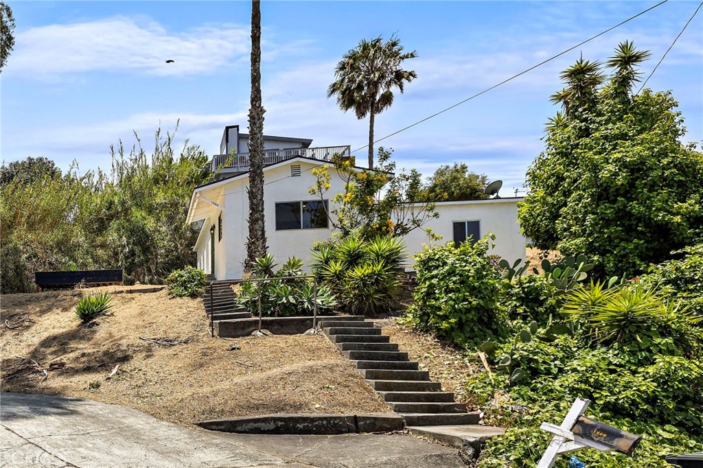 1509 N Avenida De La Estrella