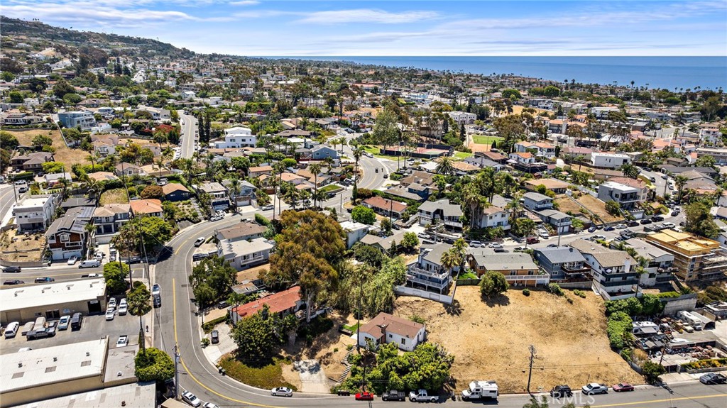 1509 N Avenida De La Estrella