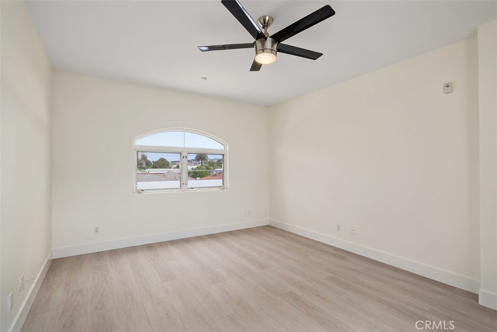 3622 Indiana Street 104