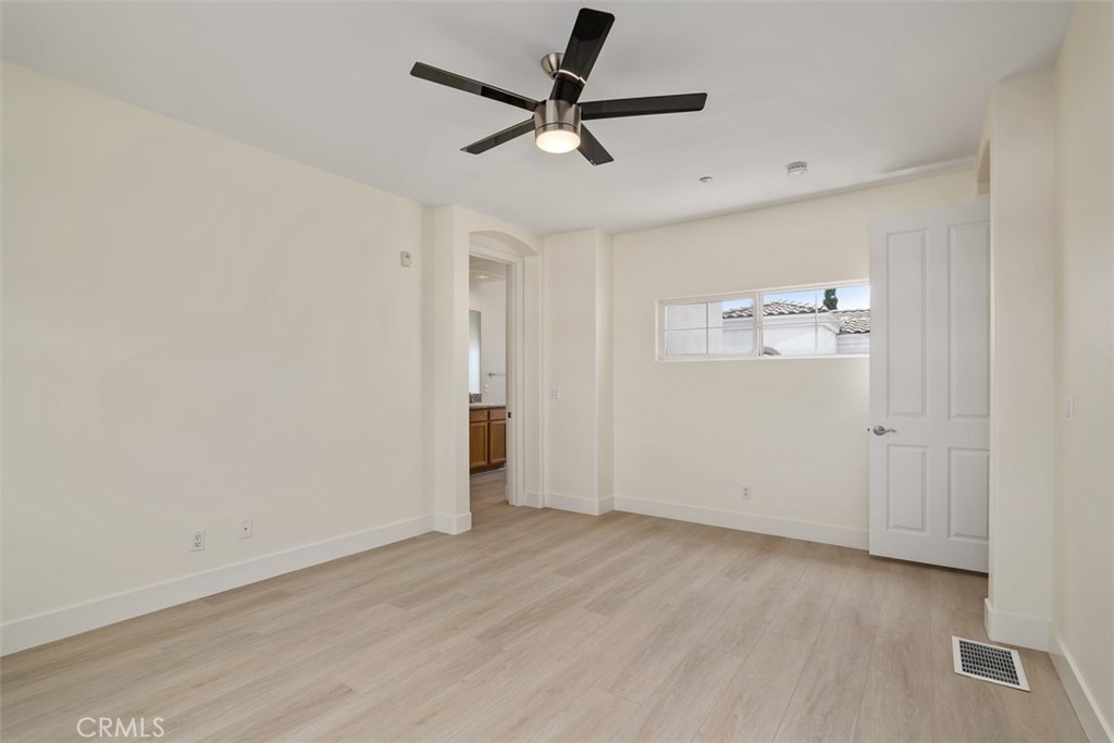 3622 Indiana Street 104