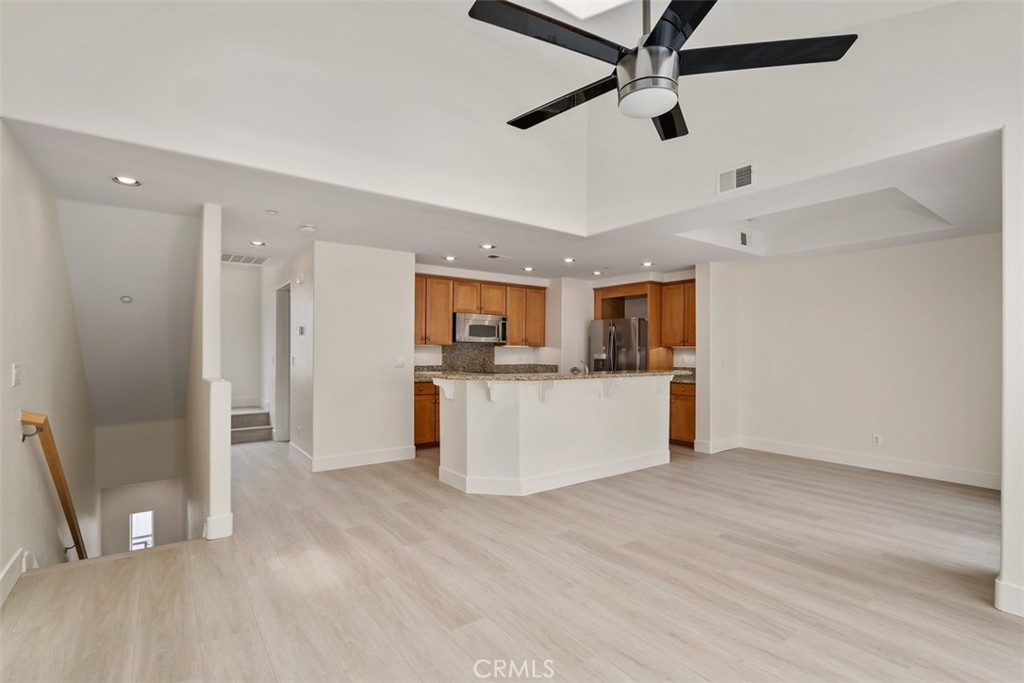 3622 Indiana Street 104