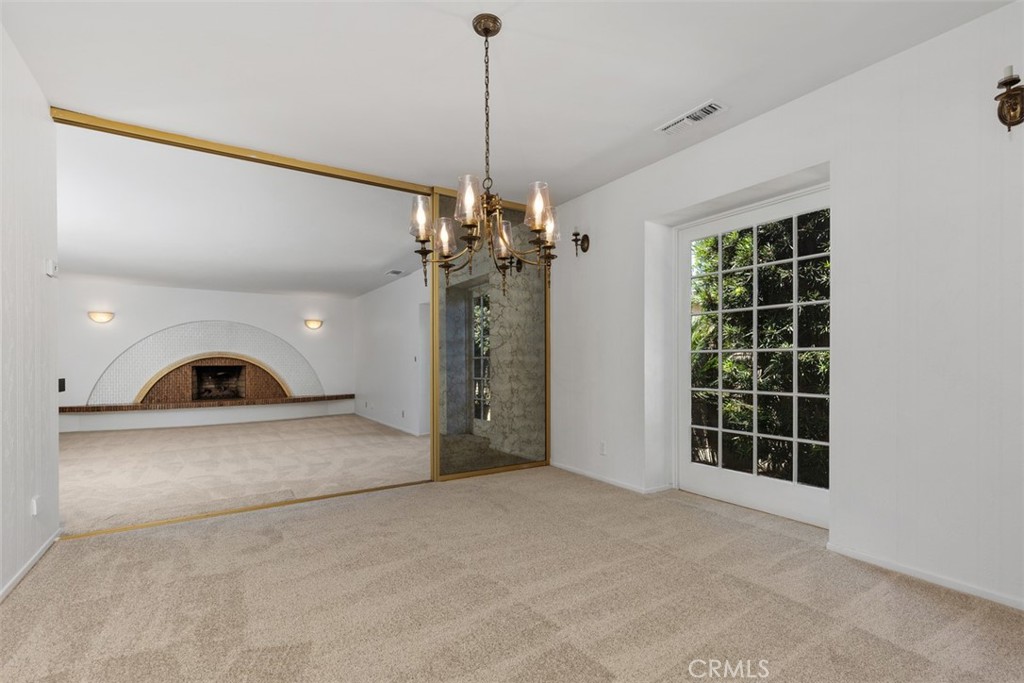 1404 Coble