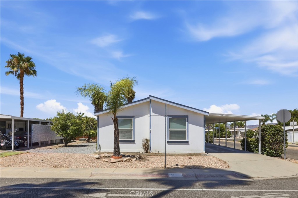 801 S Palm