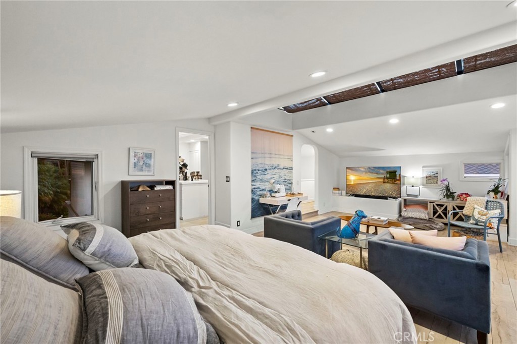 210 Monarch Bay
