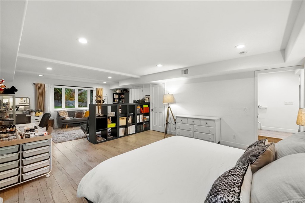 210 Monarch Bay