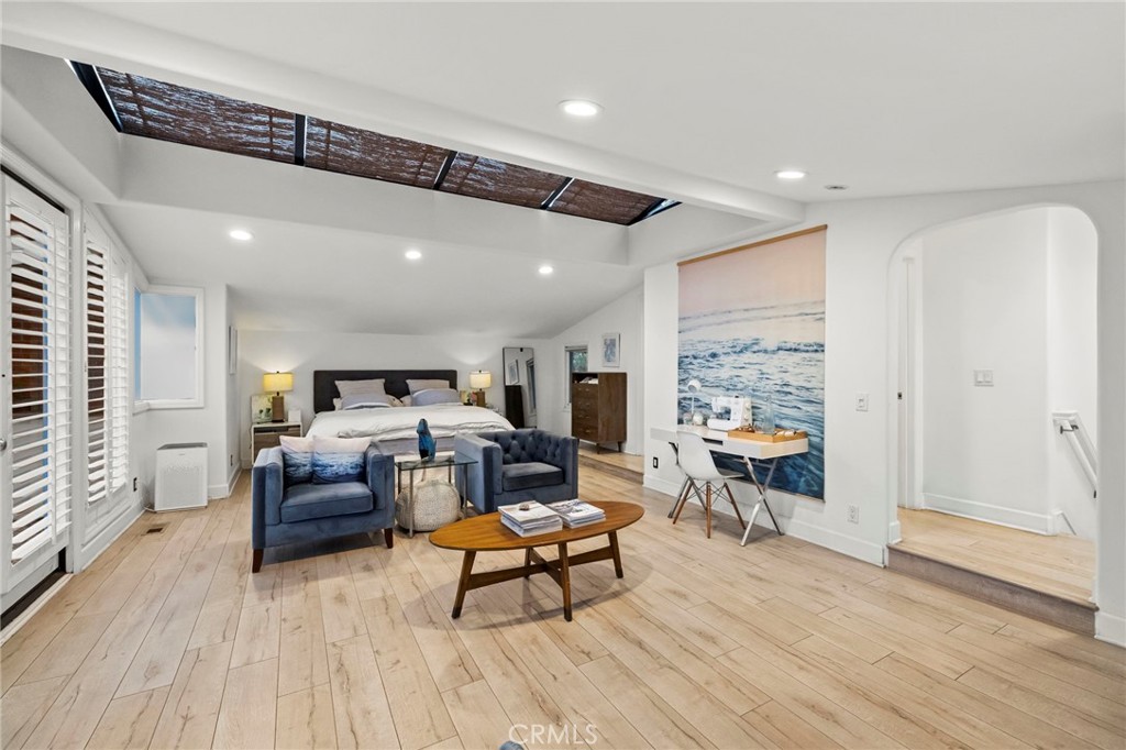 210 Monarch Bay