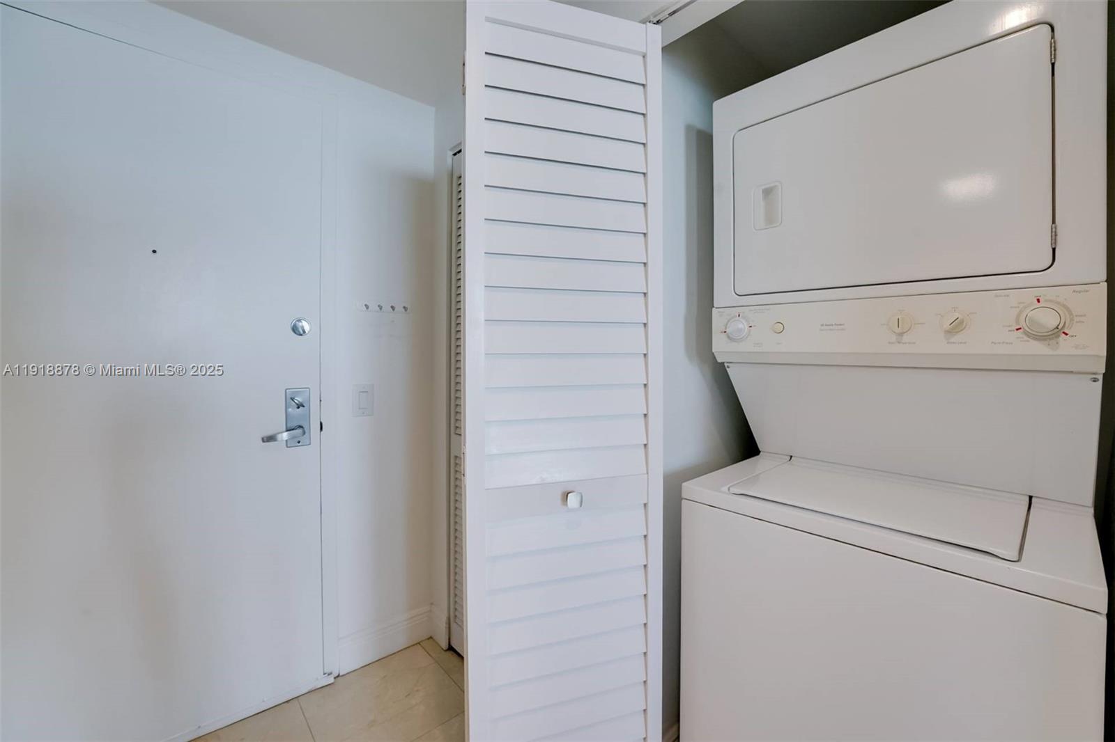 2475 Brickell Avenue # 1909