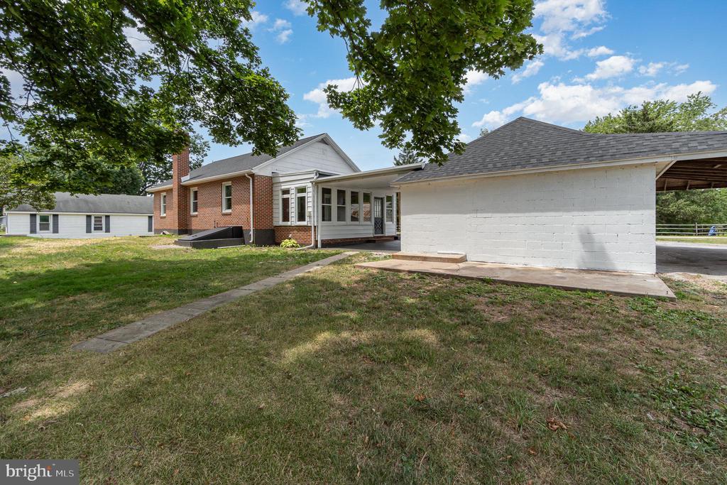 329 Barlow Two Taverns Rd
