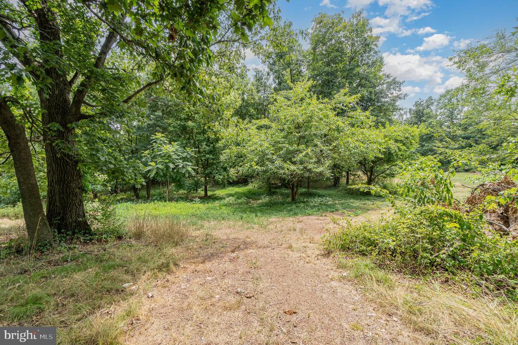 329 Barlow Two Taverns Rd
