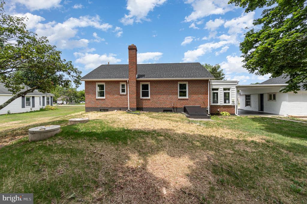 329 Barlow Two Taverns Rd