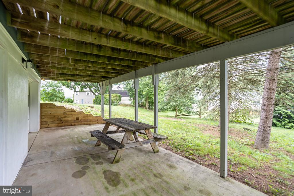 15 Pemberton Dr
