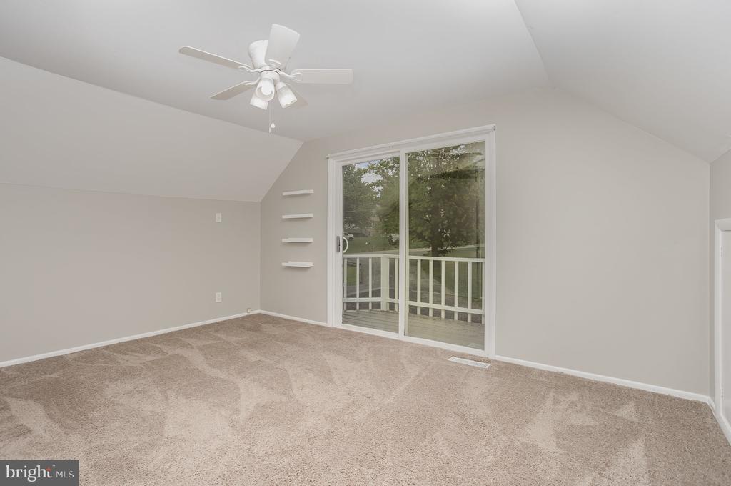 15 Pemberton Dr