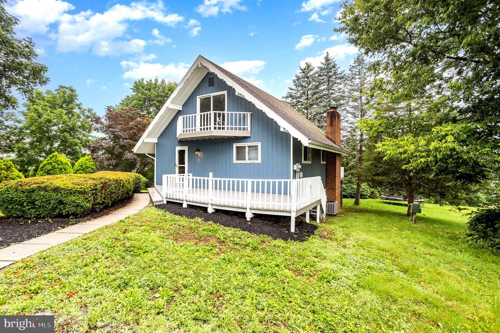15 Pemberton Dr