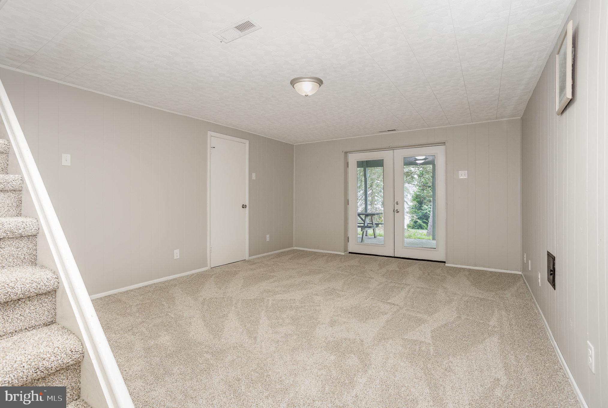 15 Pemberton Dr