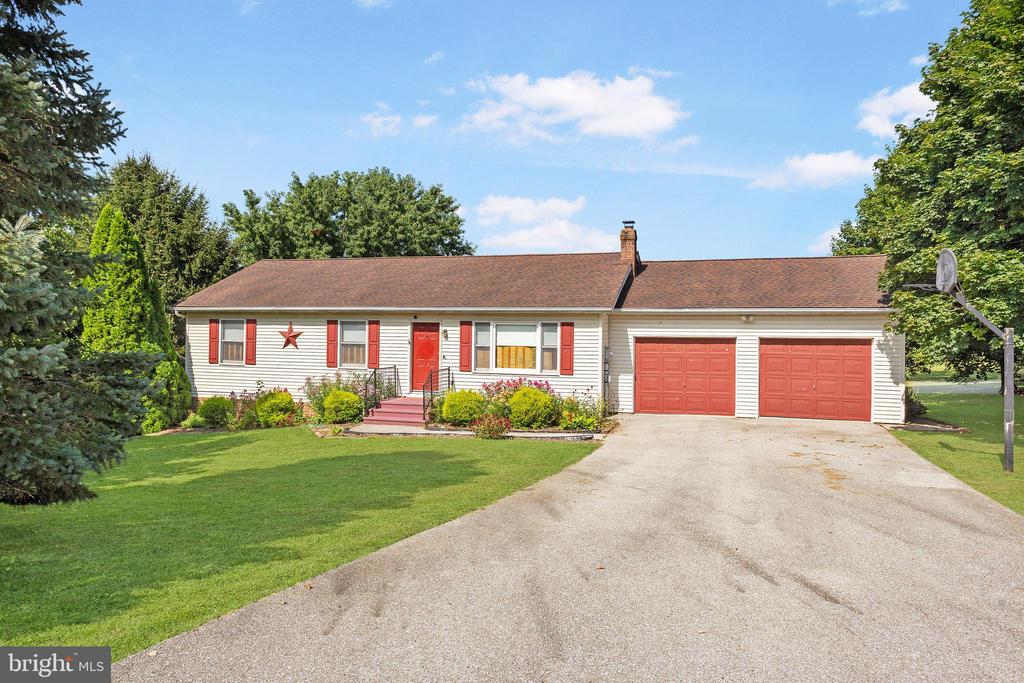 20 CREST VIEW DRIVE