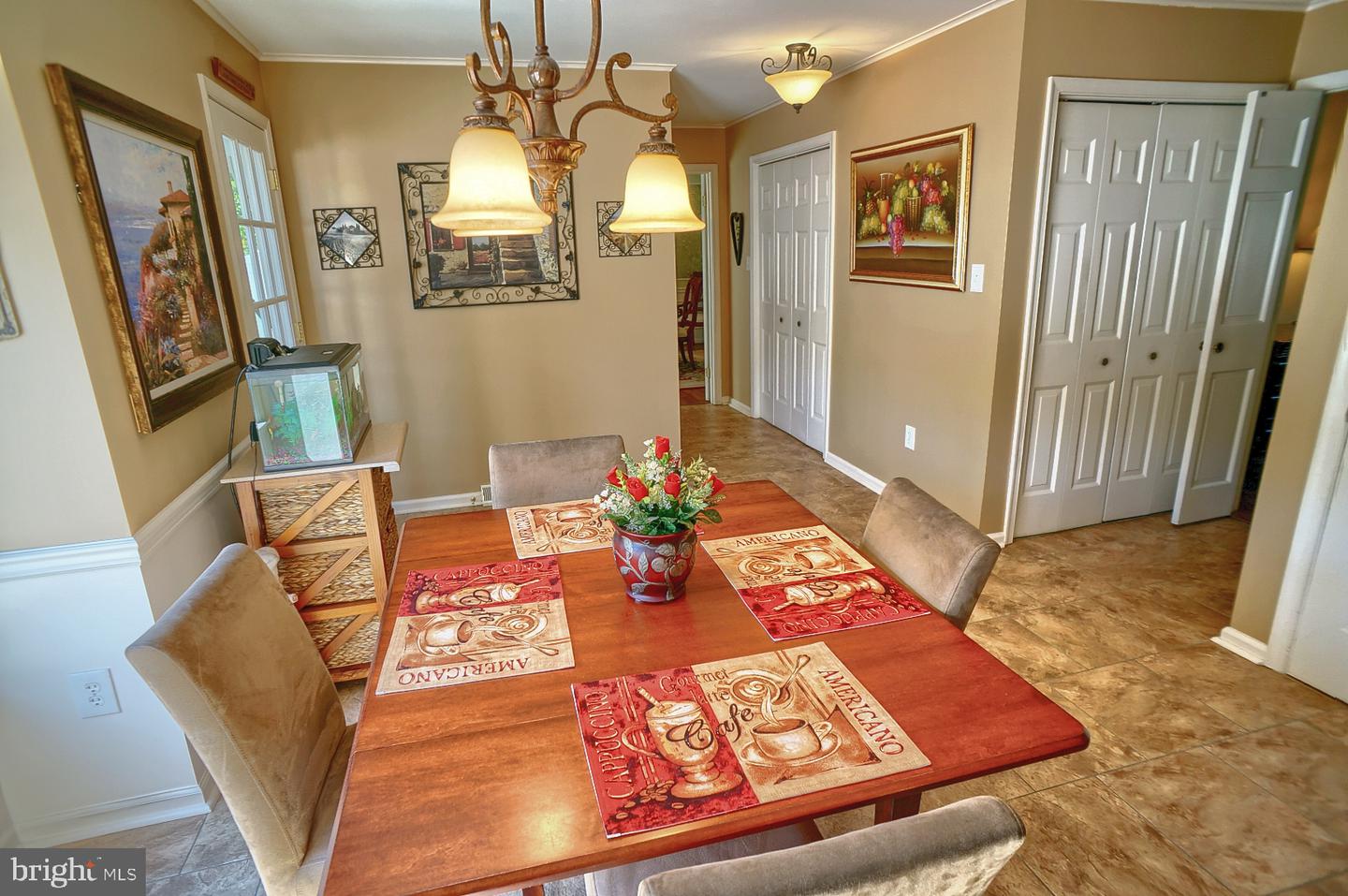 475 Woodcrest Dr