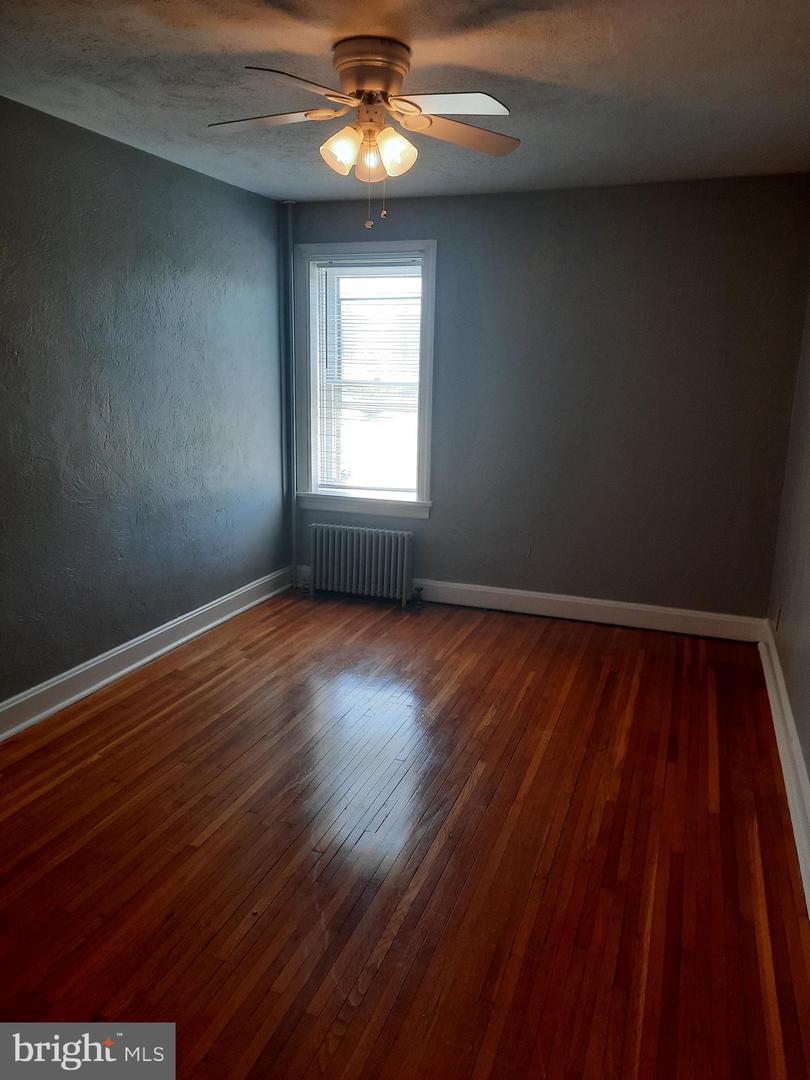 12 S Filbert St #B11