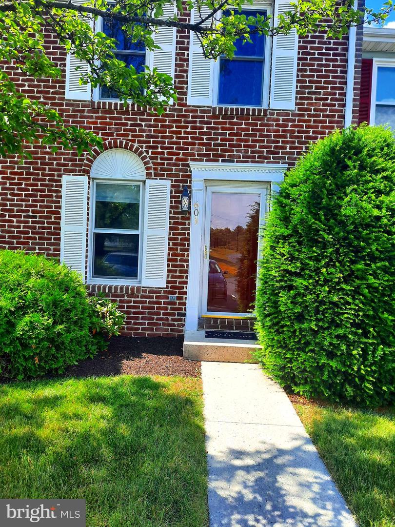 603 Colonial View Road