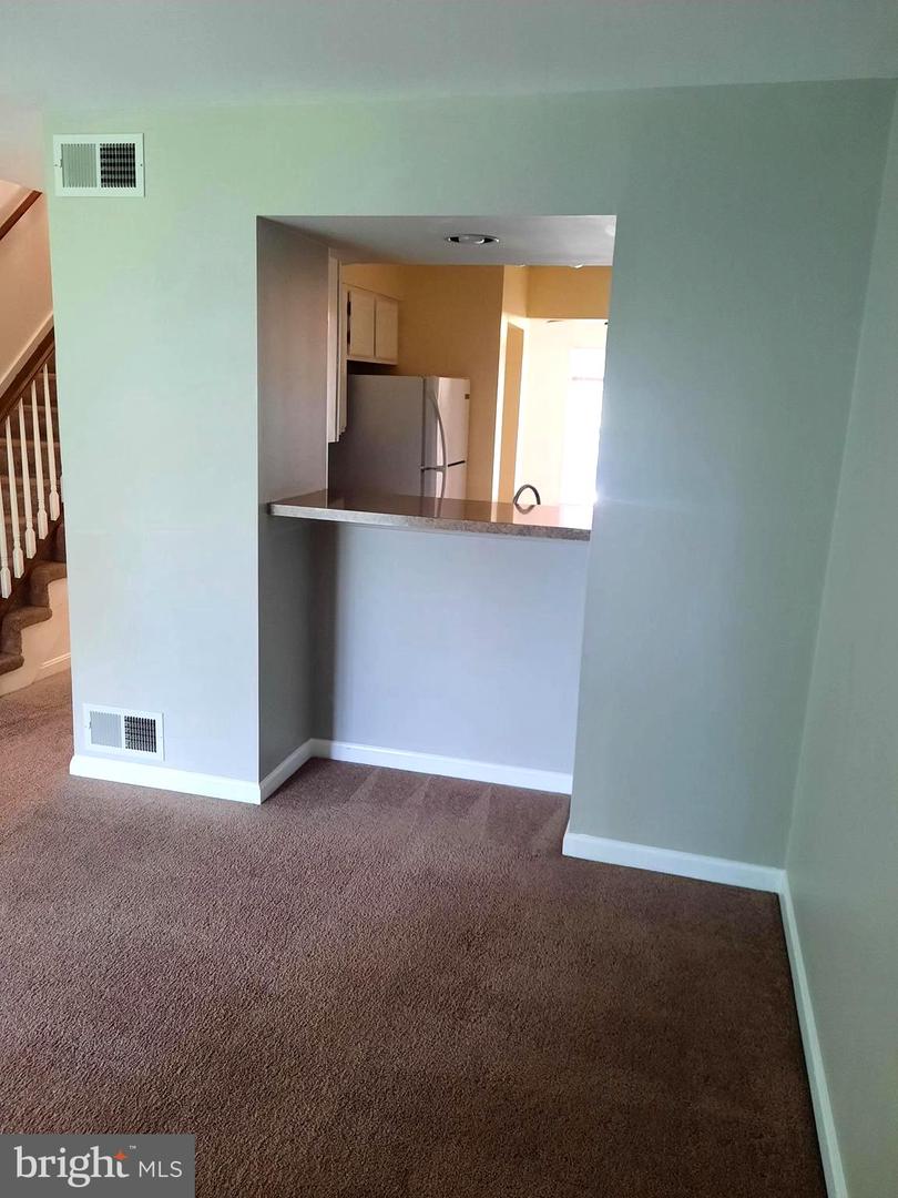 603 Colonial View Road