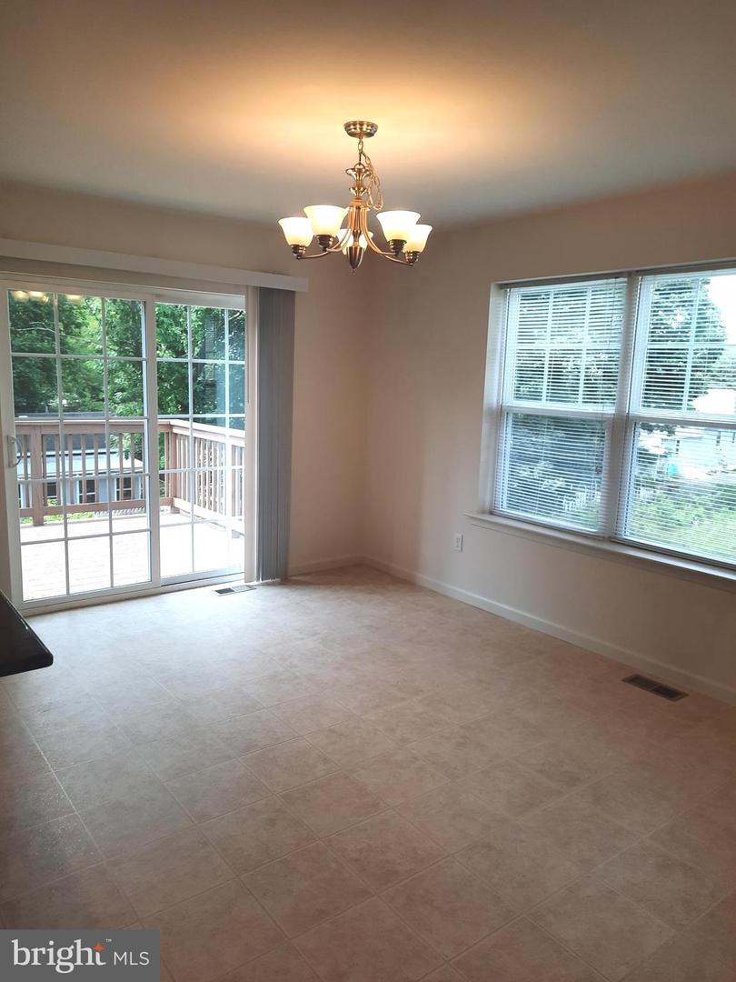 723 Admirals Quay Dr