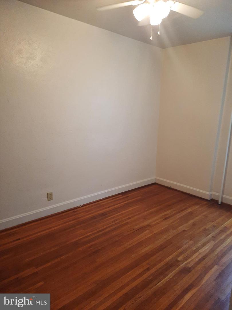 12 S Filbert St #A14