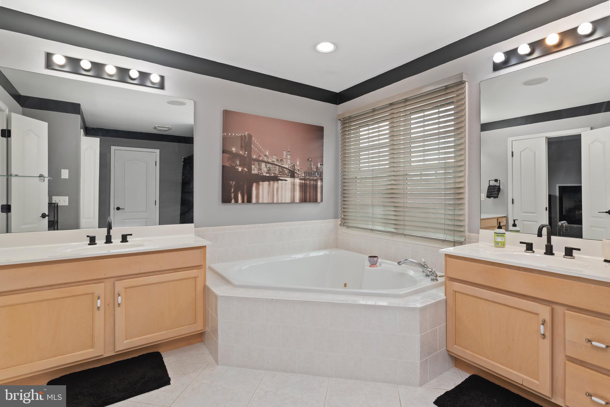 29 Cherish Dr
