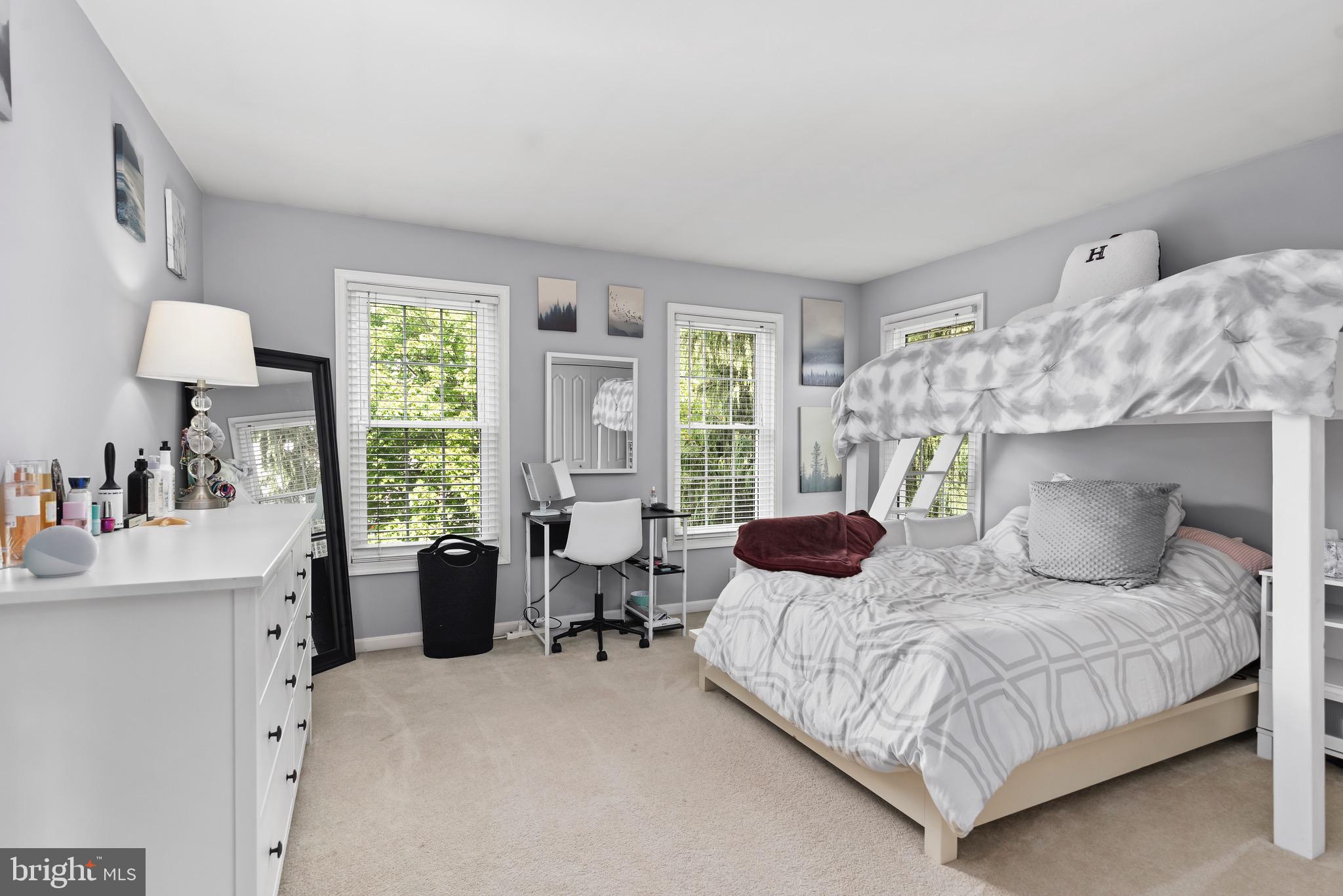 29 Cherish Dr
