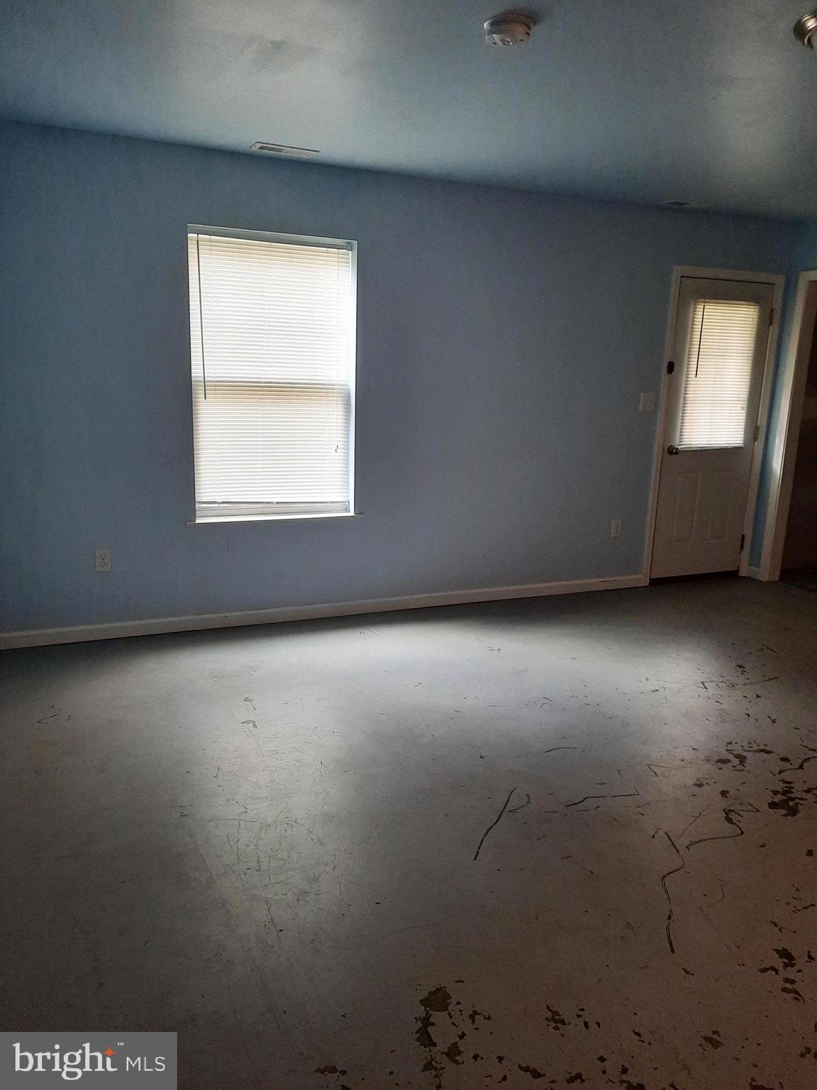 709 Admirals Quay Dr