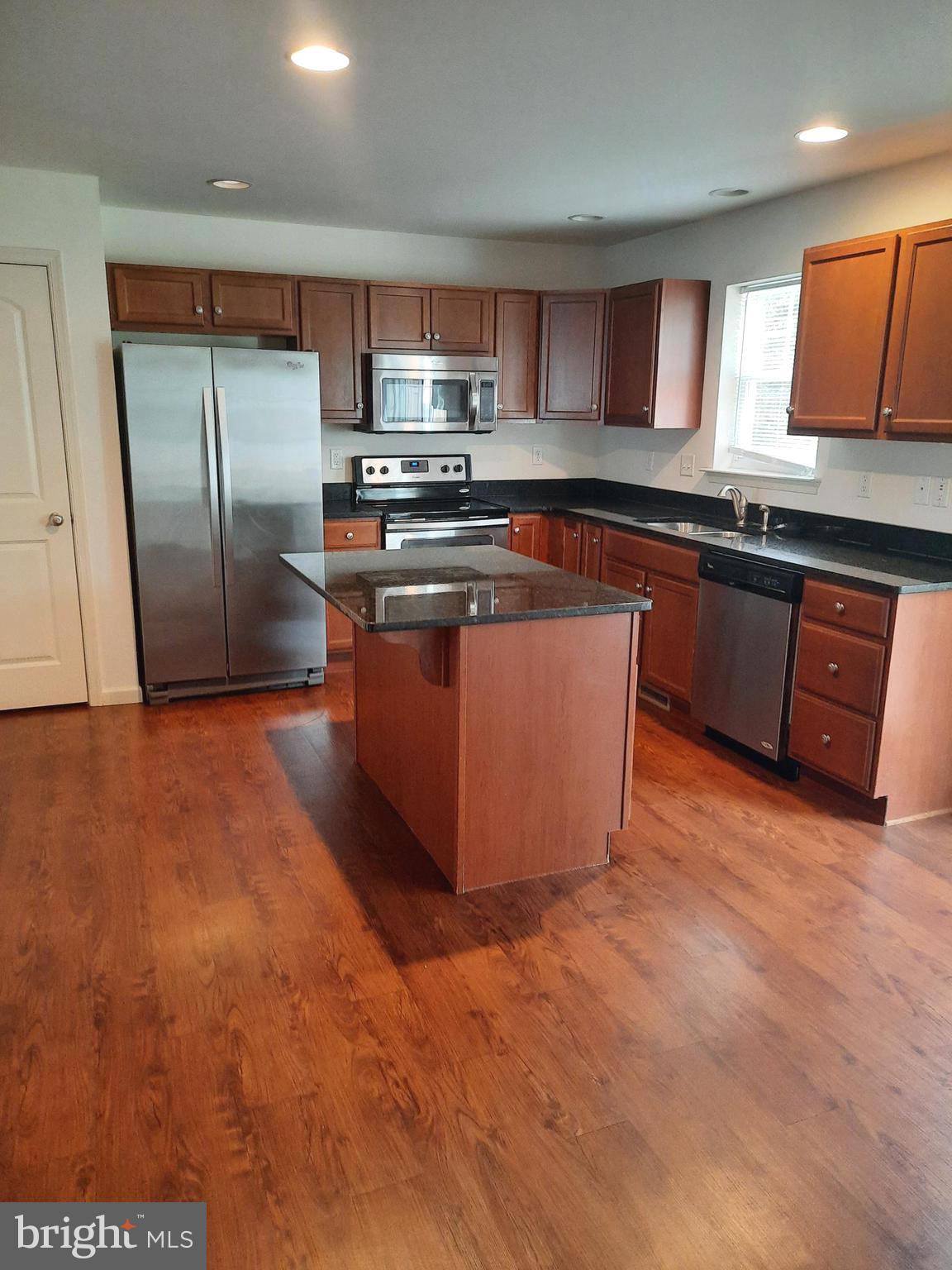 709 Admirals Quay Dr