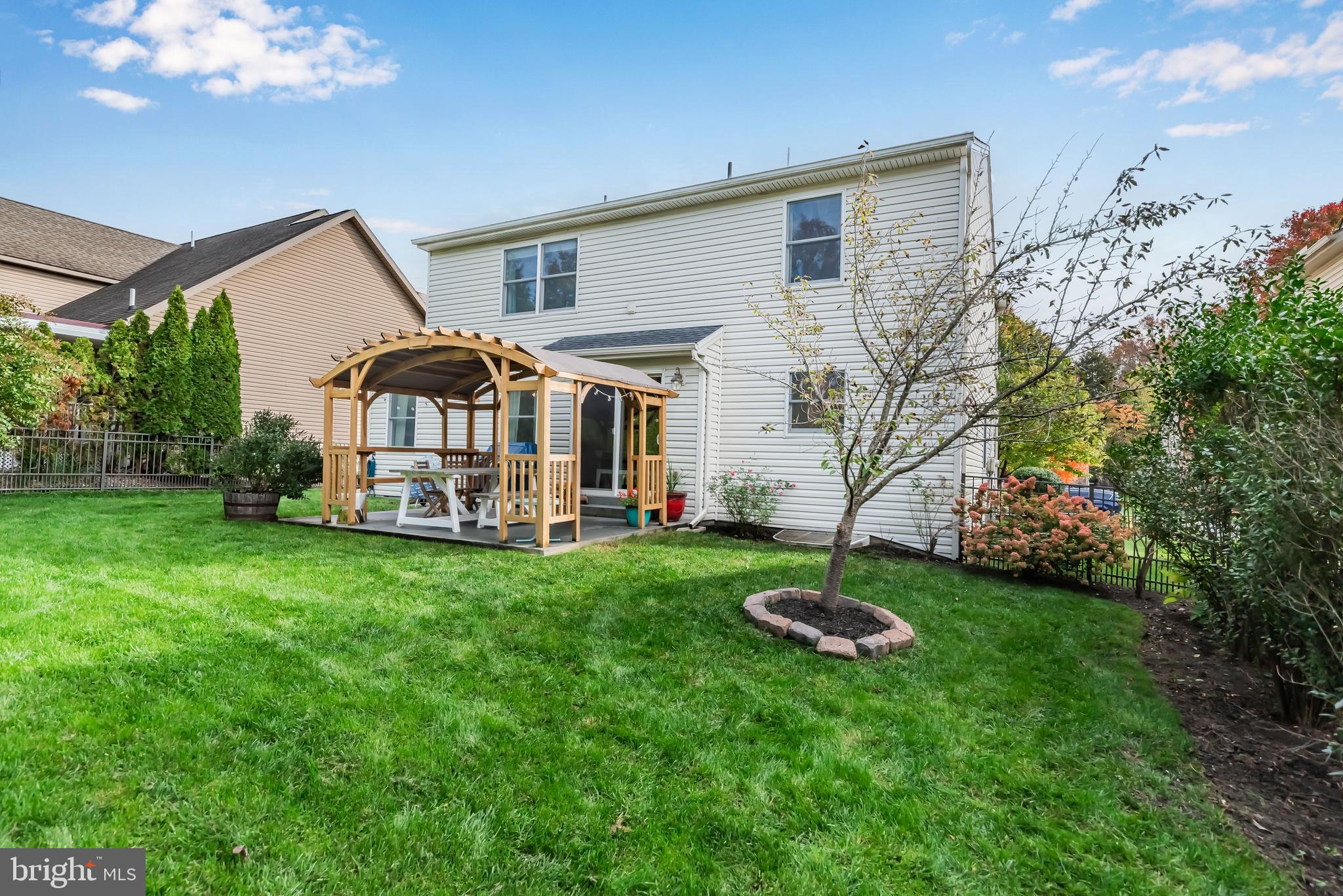 110 Hilltop Ct