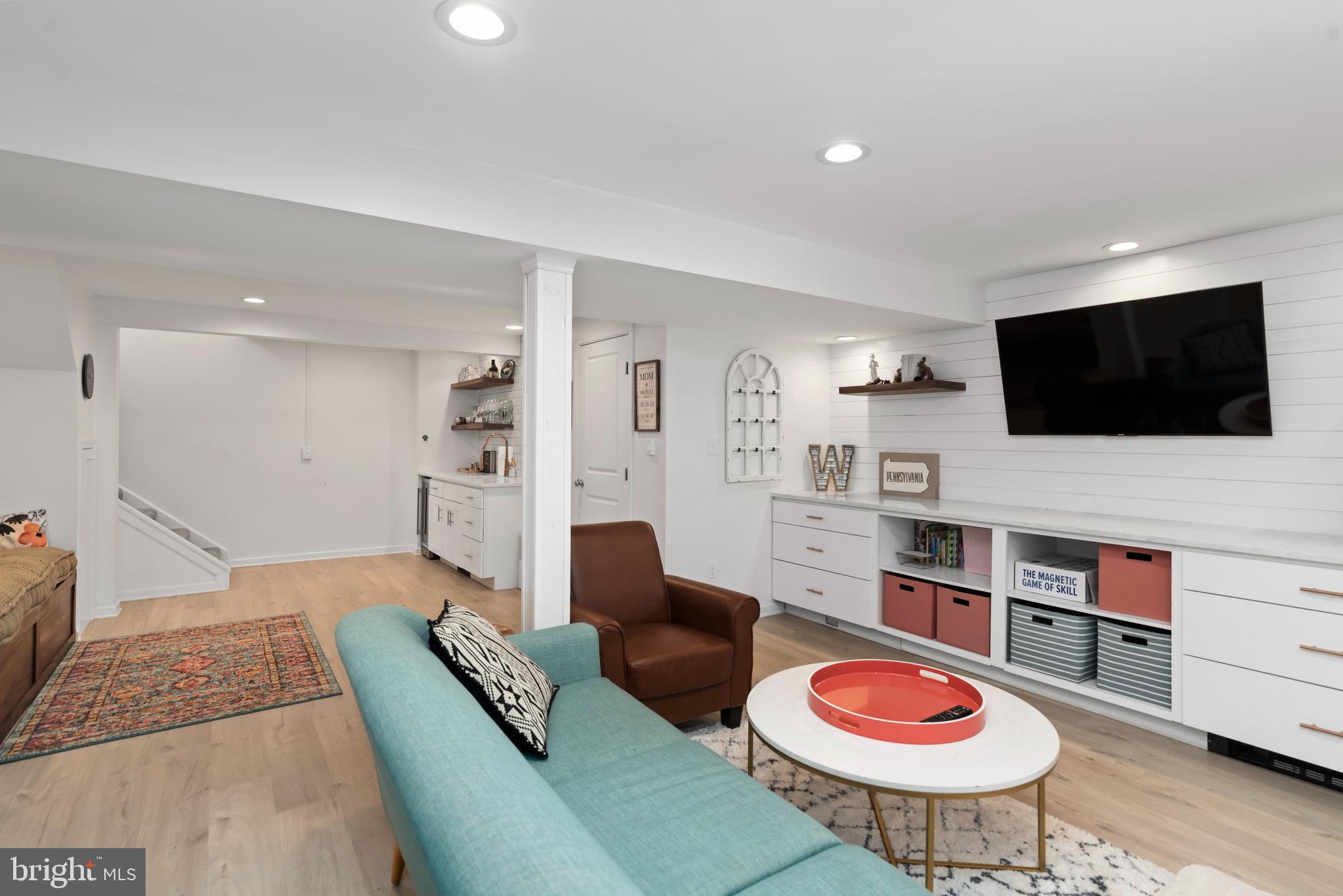110 Hilltop Ct