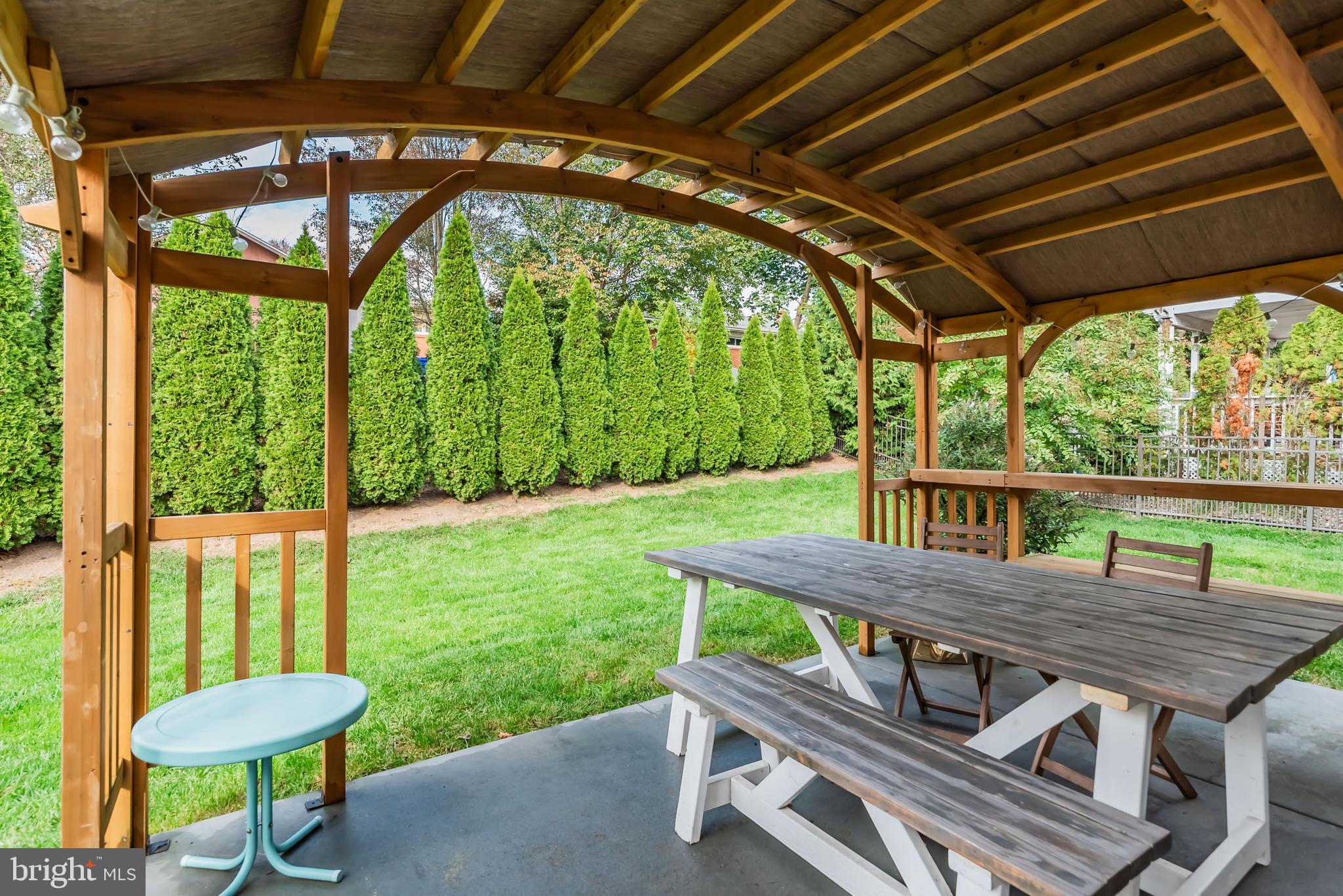 110 Hilltop Ct