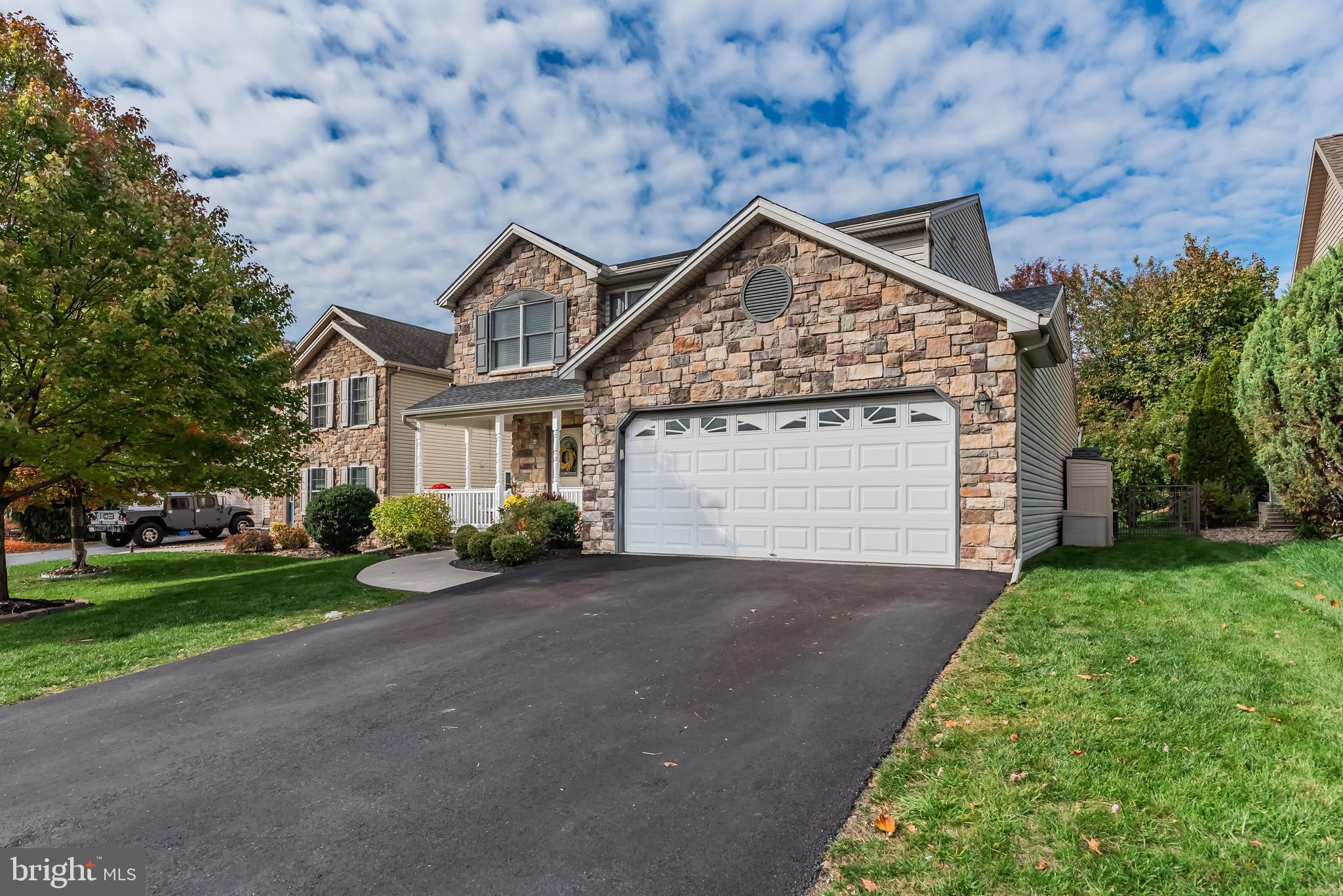 110 Hilltop Ct