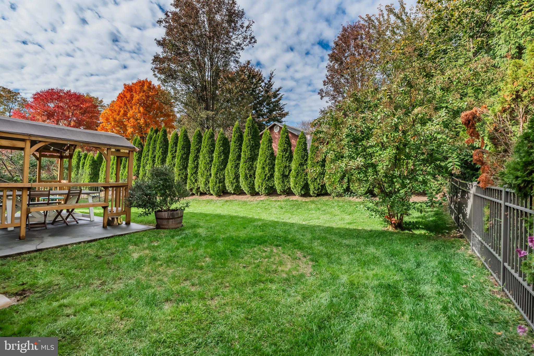 110 Hilltop Ct